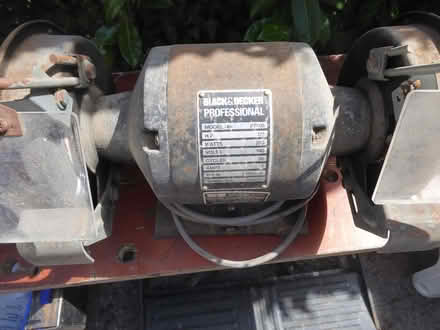 Photo of free Black and Decker Bench Grinder (Fareham PO15) #1