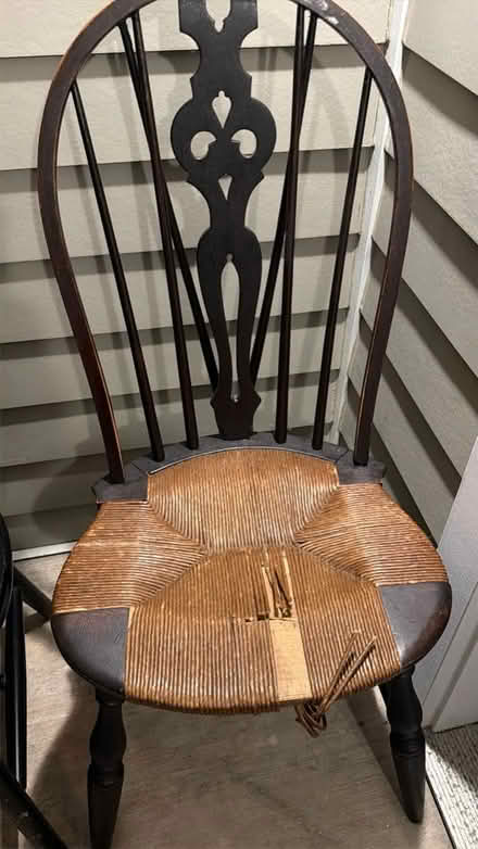 Photo of free Antique chair - use as is or fix it (New Paltz and vicinity) #3