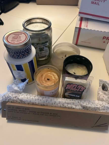 Photo of free Candles, melts, and incense (Atwater Village) #1
