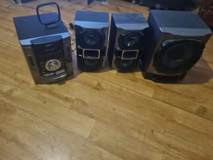 Photo of free Sony Mini Hi-fi system (Foots Cray BR5) #1