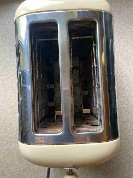 Photo of free Two slice Dualit toaster (Bloomfield BA2) #3