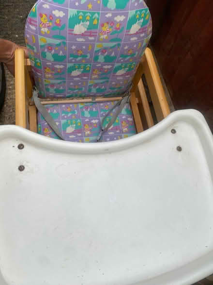 Photo of free Baby feeding/play chair. (Symonds Green SG1) #1