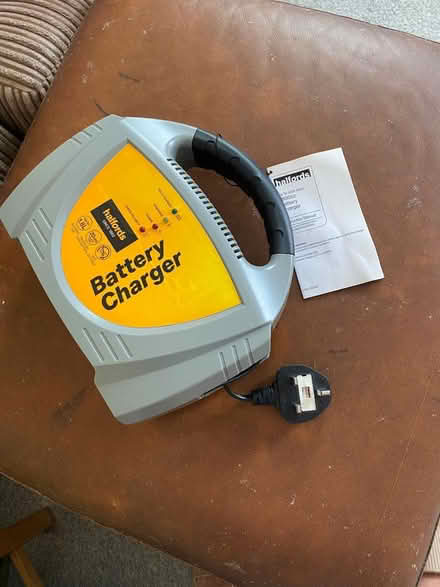 Photo of free Car battery charger (Milton, OX13) #1