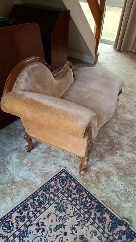 Photo of free Antique chaise longue (Wharf Rd area, Higham NN10) #2