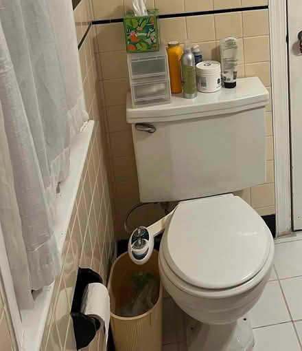 Photo of free Toilet round 3 gall 1940s (4422 Davenport St NW) #1
