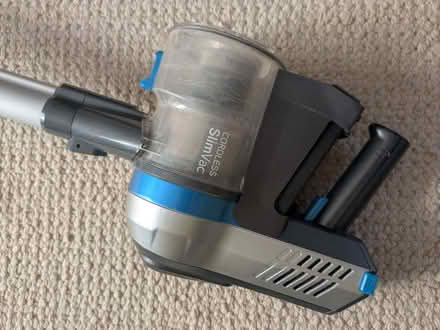 Photo of free Vax cordless vacuum cleaner (Belmont TN35) #4