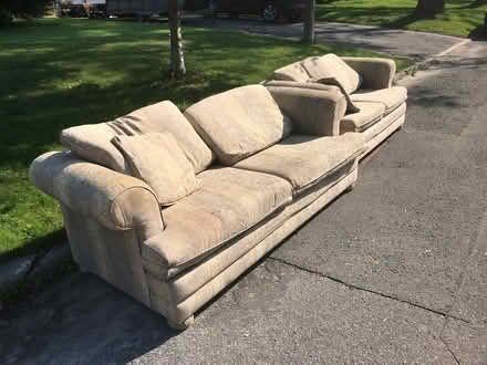 Photo of free Curb Alert (Buxton Crescent) (Old riverside park) #3