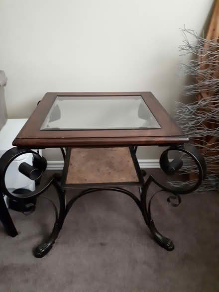 Photo of free End Table (Stanley Park area of Kitchener) #1