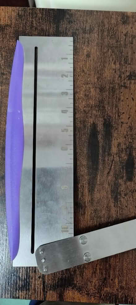 Photo of free 12 Inch Cake Scraper / Smoother for icing (Eastbourne BN21) #2