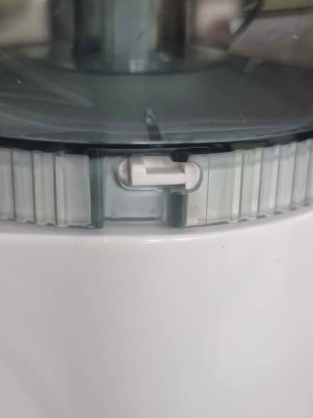 Photo of free Sunbeam Oskar 400 Food Processor (Near Hue Hue Rd Jilliby) #4