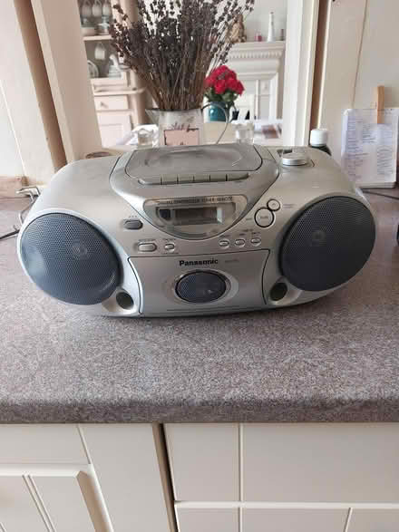 Photo of free Radio/ CD player (Presteigne) #1