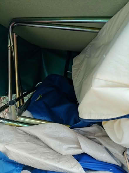 Photo of free Trailer's tent content (Adel LS16) #4