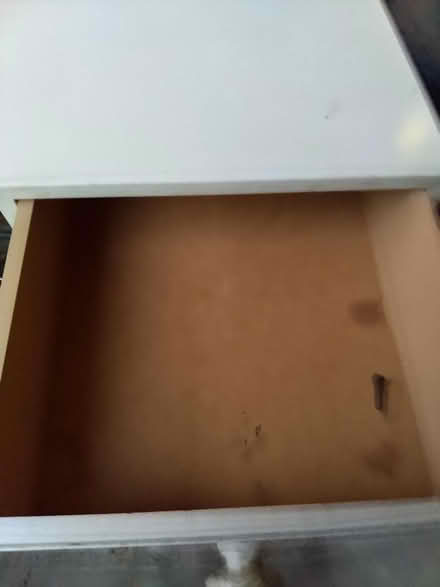 Photo of free small desk/PC stool (Whalan. NSW 2770) #2