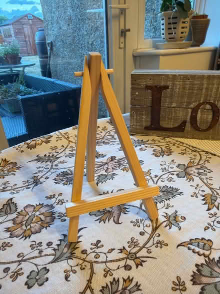 Photo of free 15 mini wooden easels (Kempston MK42) #1