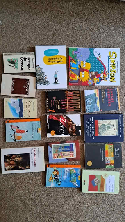 Photo of free A lot of Spanish books (mostly novels) (Burnbanks CA10) #3
