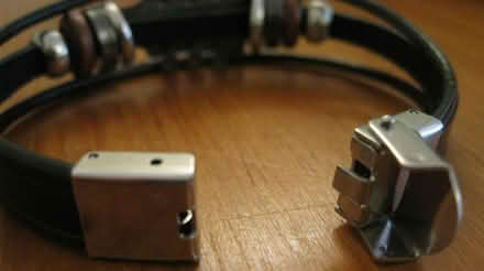 Photo of free Small Bracelet Guitar theme (Old Kesgrave IP5) #2
