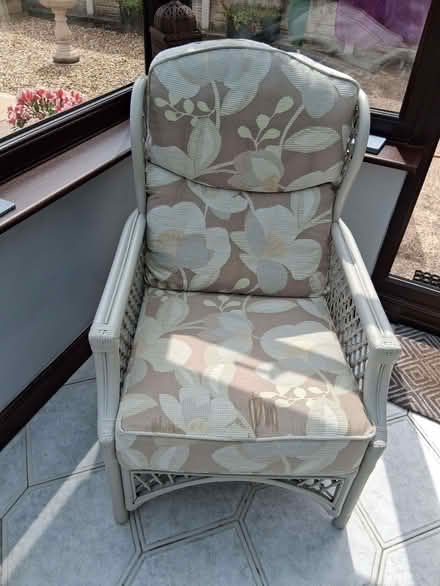 Photo of free Conservatory suite(2 chairs 1 sofa) (Lower Penwortham PR1) #3