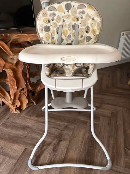 Photo of free Graco highchair (Hatfield AL10) #1