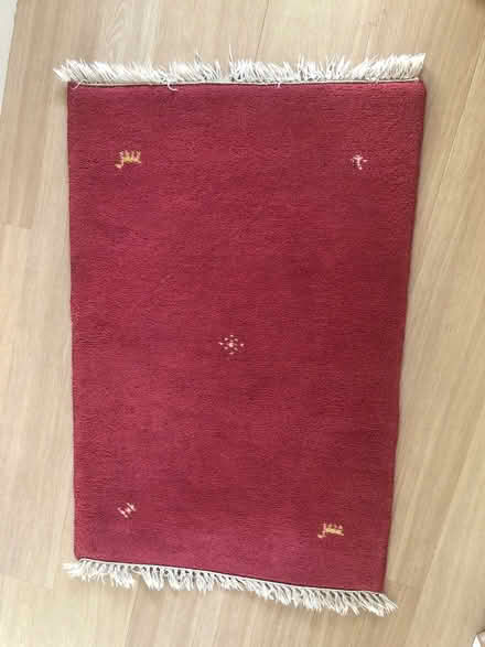 Photo of free Red mini rug (Eltham SE9) #1