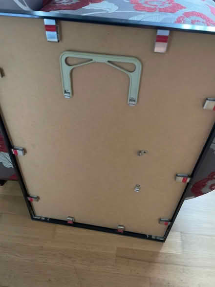 Photo of free Framed picture (Chessington KT9) #2