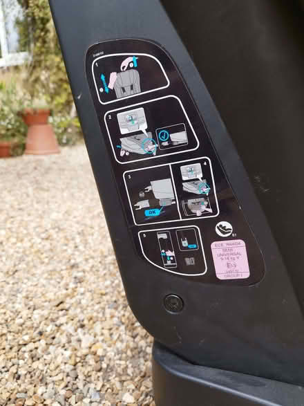 Photo of free Isofix MaxiCosi child seat group 1 (Horsham RH12) #1
