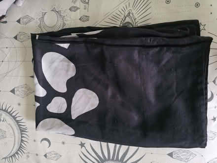 Photo of free Double sized duvet cover and 2 pillow cases (Deptford SE8) #1