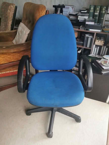 Photo of free Computer chair (West Hitchin SG5) #1