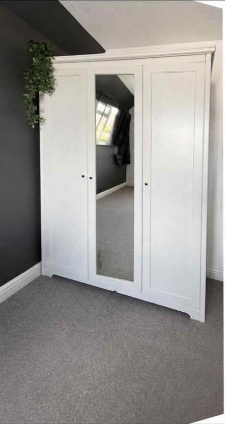 Photo of free Ikea wardrobe (West byfleet KT14 6DZ) #1