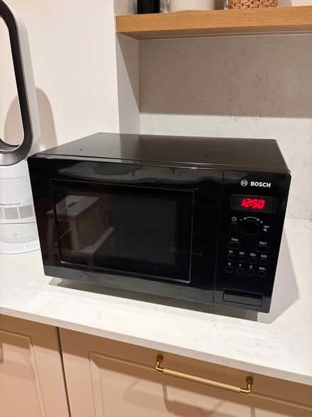 Photo of free Bosch microwave (Ealing W13) #1