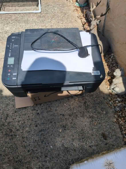 Photo of free Canon printer (Goffs Oak EN7) #1