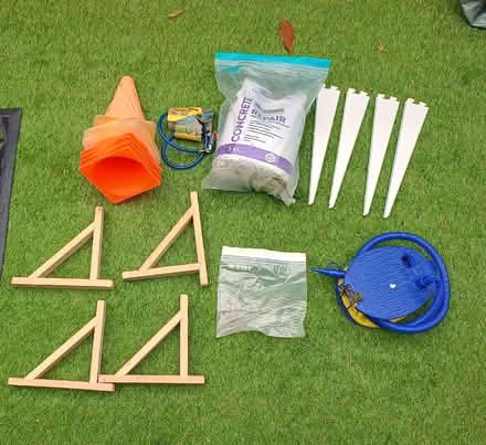 Photo of free Wall brackets, Pump, Cones etc.. (Bruntsfield EH10) #1