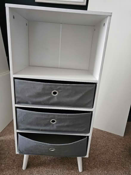 Photo of free Small chest of drawers (Aigburth L17) #1