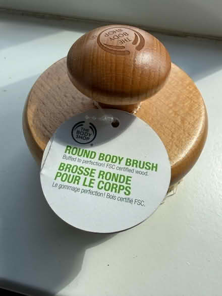 Photo of free New body brush (HA6 2A) #1