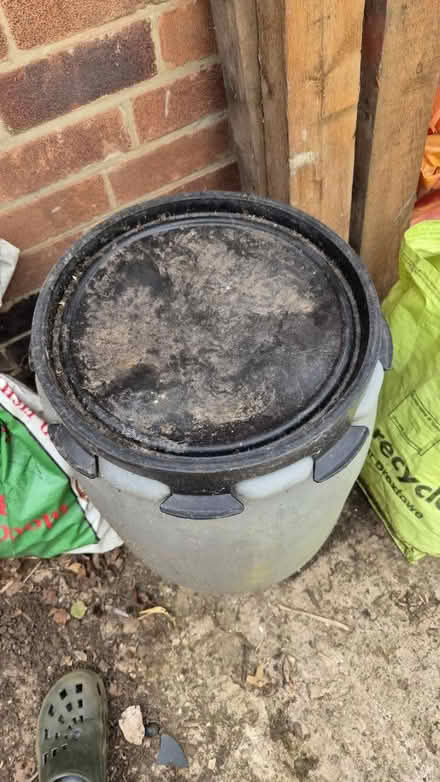 Photo of free Watertight tub of salt (hucknall ng15) #2