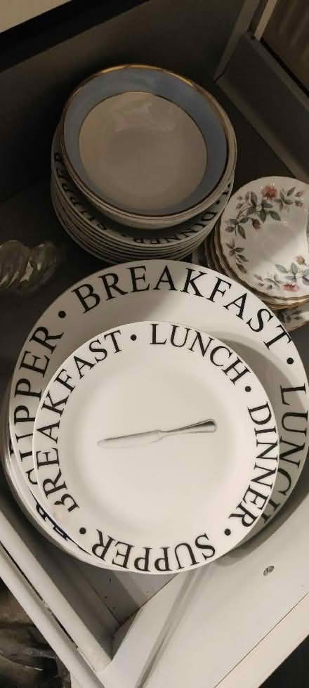 Photo of free Plates & bowls..side plates (Bare LA4) #1