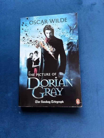 Photo of free Dorian Gray book (Collect near Marsh Park OX4) #1