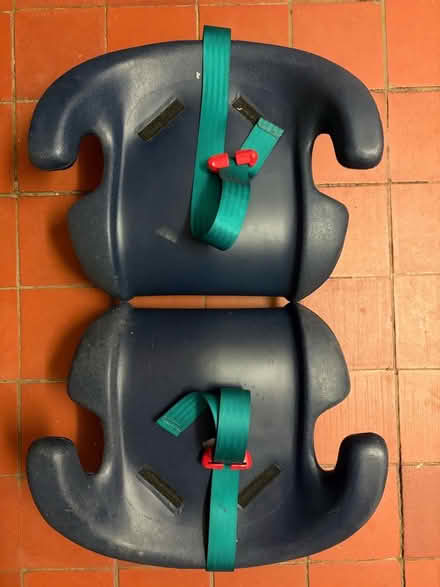 Photo of free Child car booster seats (Coleshill HP7) #1