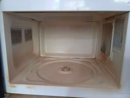 Photo of free microwave (Palmer Park RG1) #2