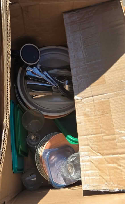 Photo of free items 3800 block Cherrywood Av (Leimert Park) #3
