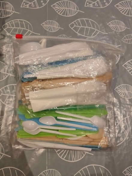 Photo of free Assorted disposable cutlery (Botley OX2) #1