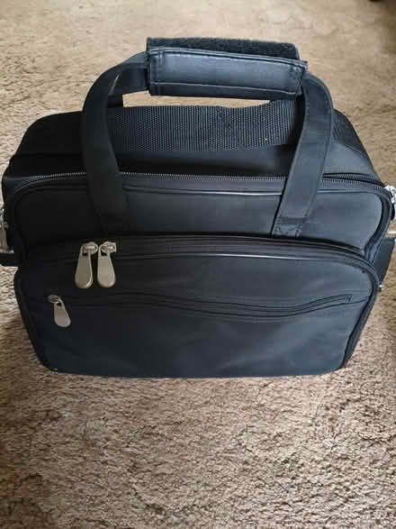 Photo of free Travel grooming case (Charleston DD2) #1