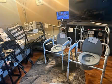 Photo of free Adults portables… (Lindenhurst, NY) #1