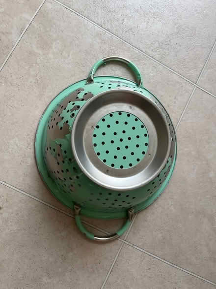 Photo of free Colander (Collect near Marsh Park OX4) #1