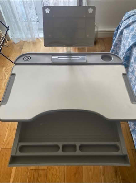 Photo of free Kids / Adults Art Desk (Cheshunt En8) #2
