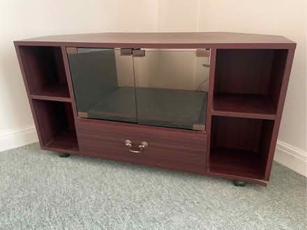 Photo of free Tv cabinet (Thorpe Bay SS1) #1