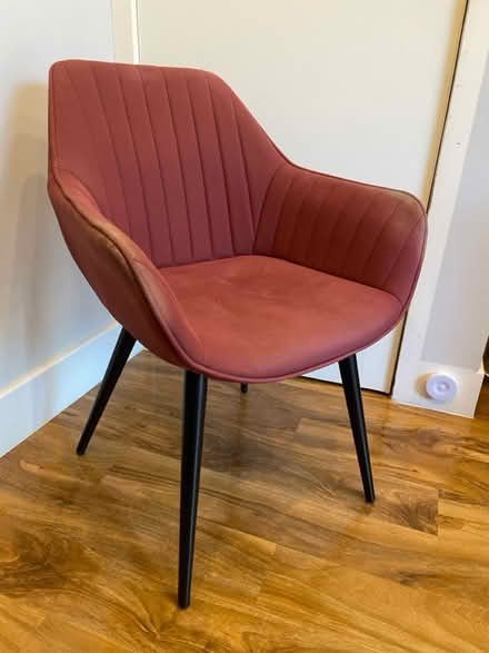 Photo of free Accent Chair (Wood Green N15) #2
