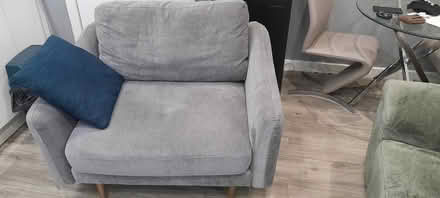 Photo of free Chairs and table (Luton, Bedfordshire LU2) #4