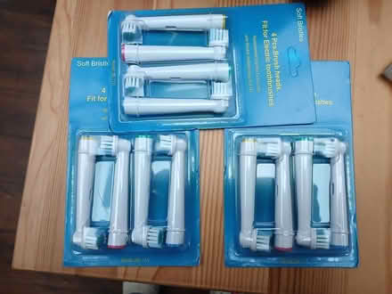Photo of free Recplacement heads for toothbrush (High park southport PR9) #1
