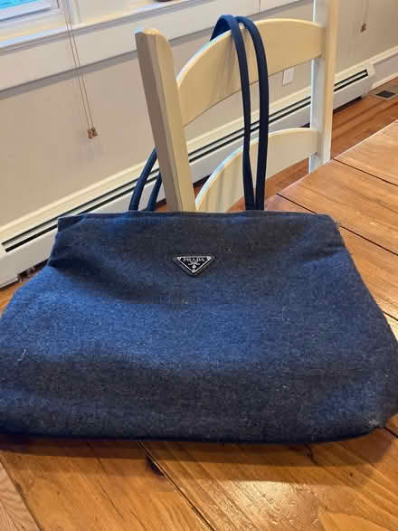 Photo of free Gray Purse (Havertown) #1