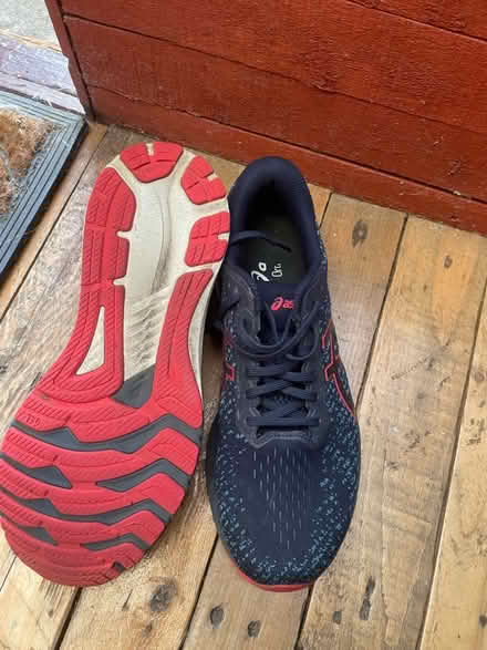 Photo of free Running shoes (Cricket Road OX4) #2